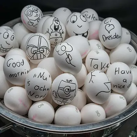 One Frankfurt Messe Hotel 3*