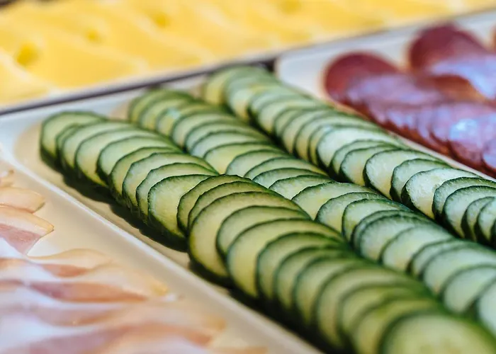 ワン メッセ ホテル 3*