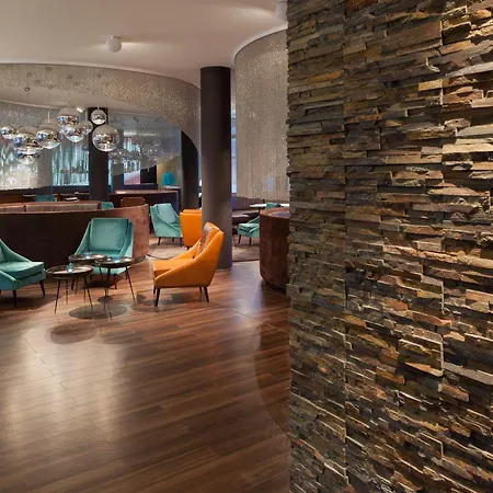 One Frankfurt Messe Hotel 3*