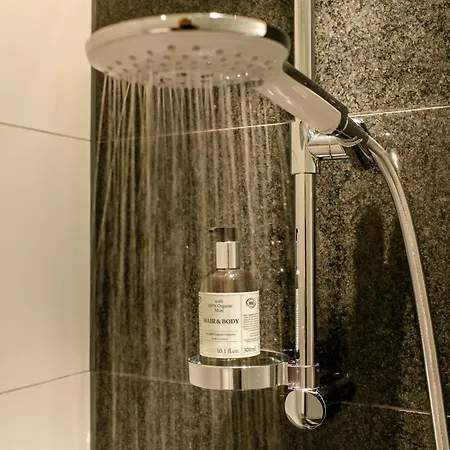 One Frankfurt Messe Hotel