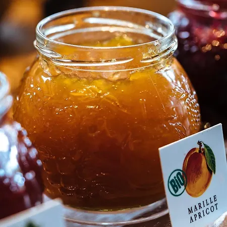 One Frankfurt Messe 3*