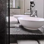 One Frankfurt-messe Hotel 3*